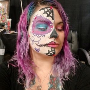 Meet your Posher, Ashli